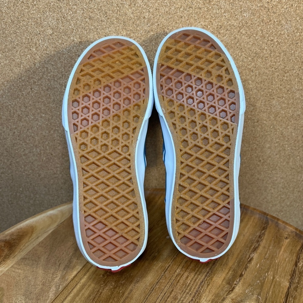 Vans
Slip on classic
Brand new - Picture 4 of 8